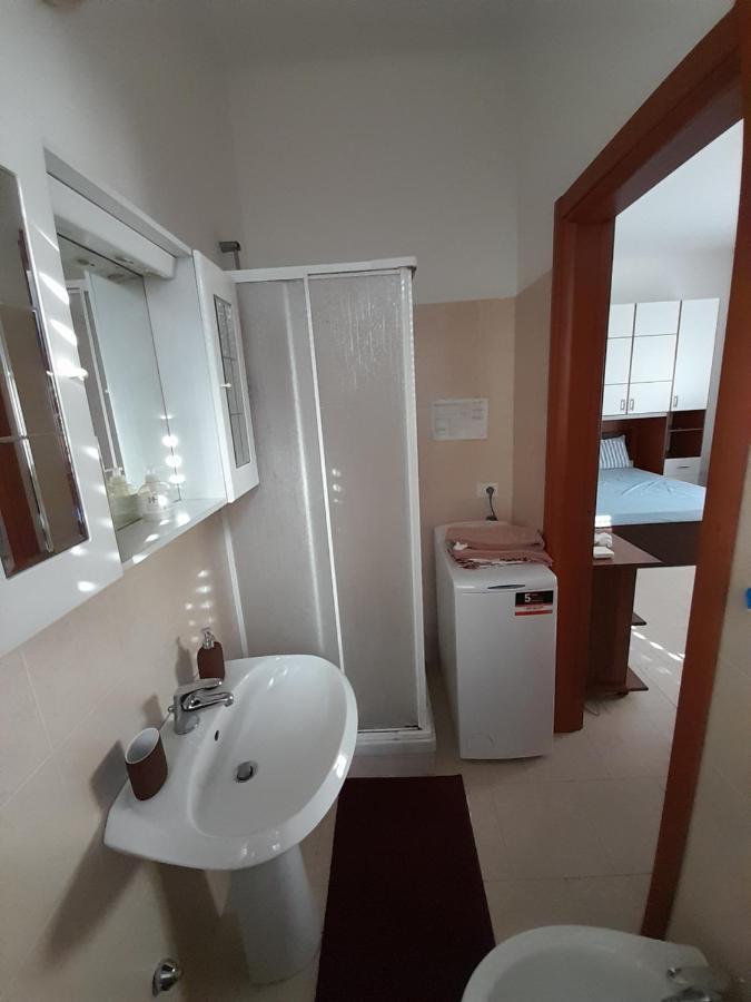 Breve Ristoro Apartment Парма Екстериор снимка
