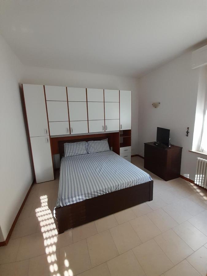 Breve Ristoro Apartment Парма Екстериор снимка